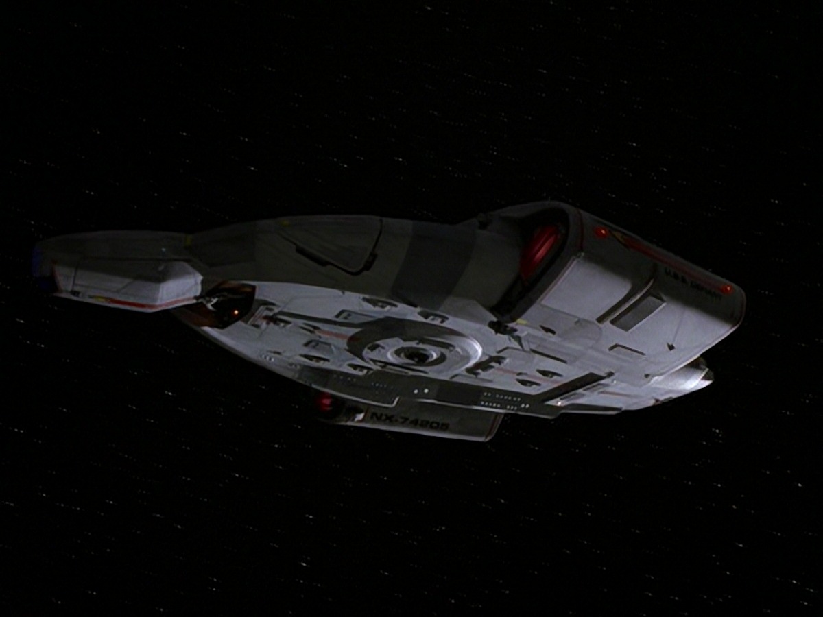 extant_StarTrek_DS9_6x26-TearsOfTheProphets_3134.jpg