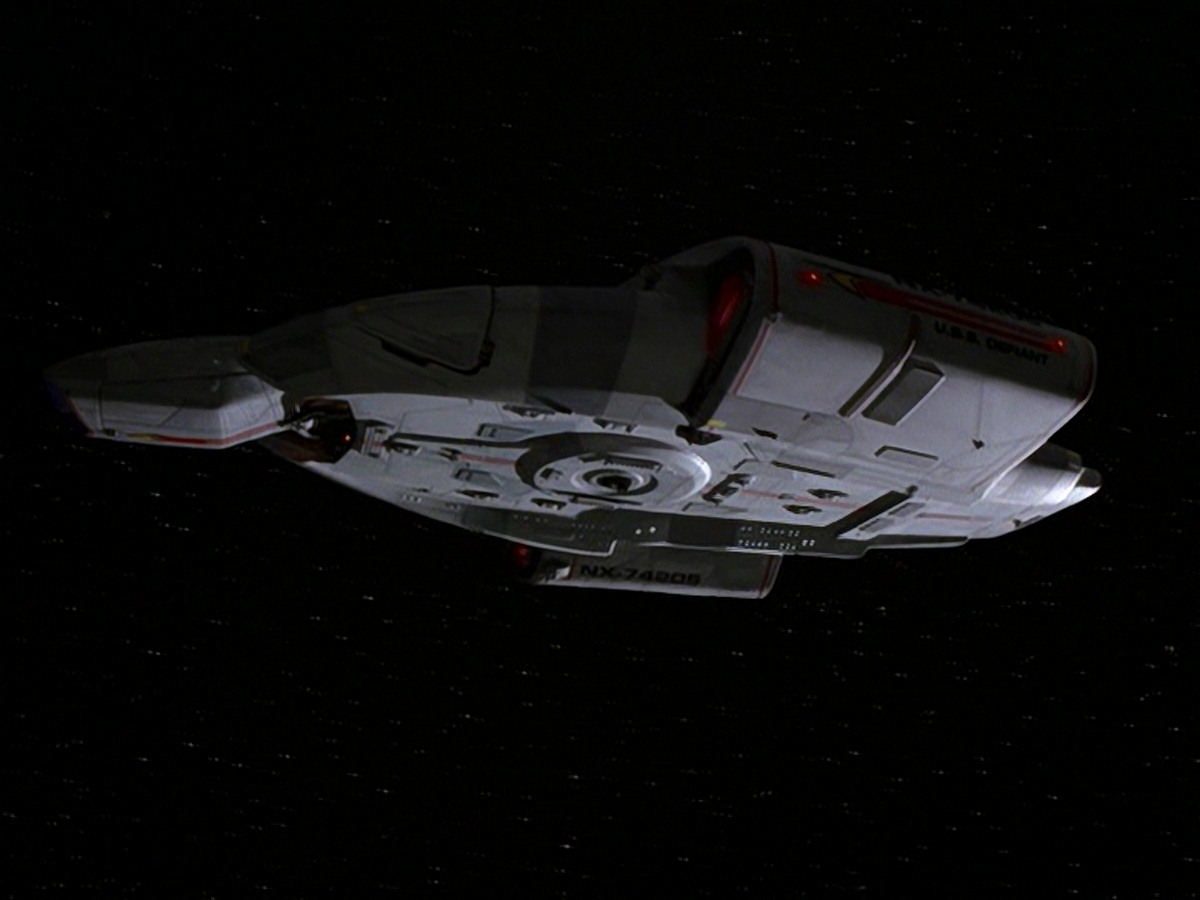 extant_StarTrek_DS9_6x26-TearsOfTheProphets_3135.jpg