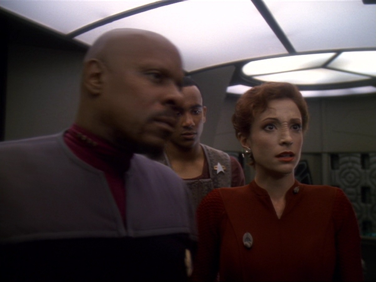 extant_StarTrek_DS9_6x26-TearsOfTheProphets_3245.jpg