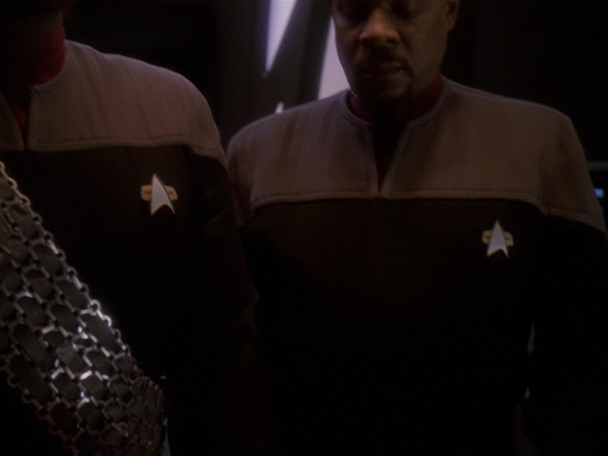 extant_StarTrek_DS9_6x26-TearsOfTheProphets_3362.jpg