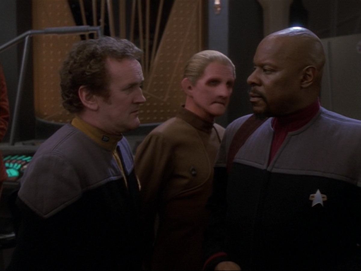extant_StarTrek_DS9_6x26-TearsOfTheProphets_3597.jpg