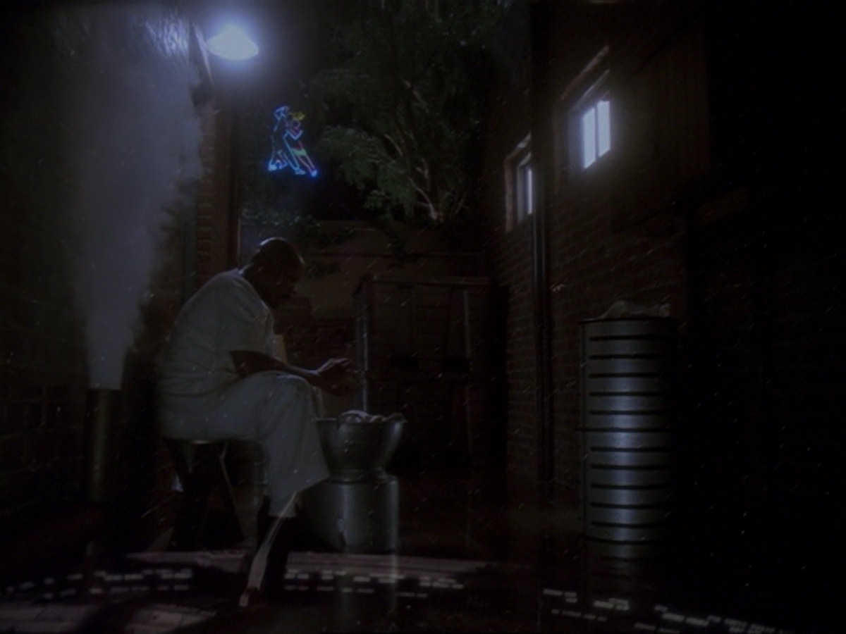 extant_StarTrek_DS9_6x26-TearsOfTheProphets_3697.jpg