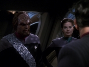 extant_StarTrek_DS9_6x26-TearsOfTheProphets_0136.jpg