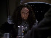 extant_StarTrek_DS9_6x26-TearsOfTheProphets_0945.jpg