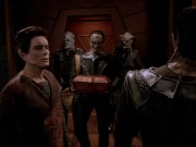 Filename=extant_StarTrek_DS9_6x26-TearsOfTheProphets_1778.jpg
Filesize=148KiB
Dimensions=1200x900
Date added=Jan 13, 2020 extant_StarTrek_DS9_6x26-TearsOfTheProphets_1778.jpg