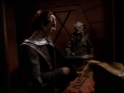Filename=extant_StarTrek_DS9_6x26-TearsOfTheProphets_1801.jpg
Filesize=141KiB
Dimensions=1200x900
Date added=Jan 13, 2020 extant_StarTrek_DS9_6x26-TearsOfTheProphets_1801.jpg