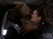 extant_StarTrek_DS9_6x26-TearsOfTheProphets_2173.jpg