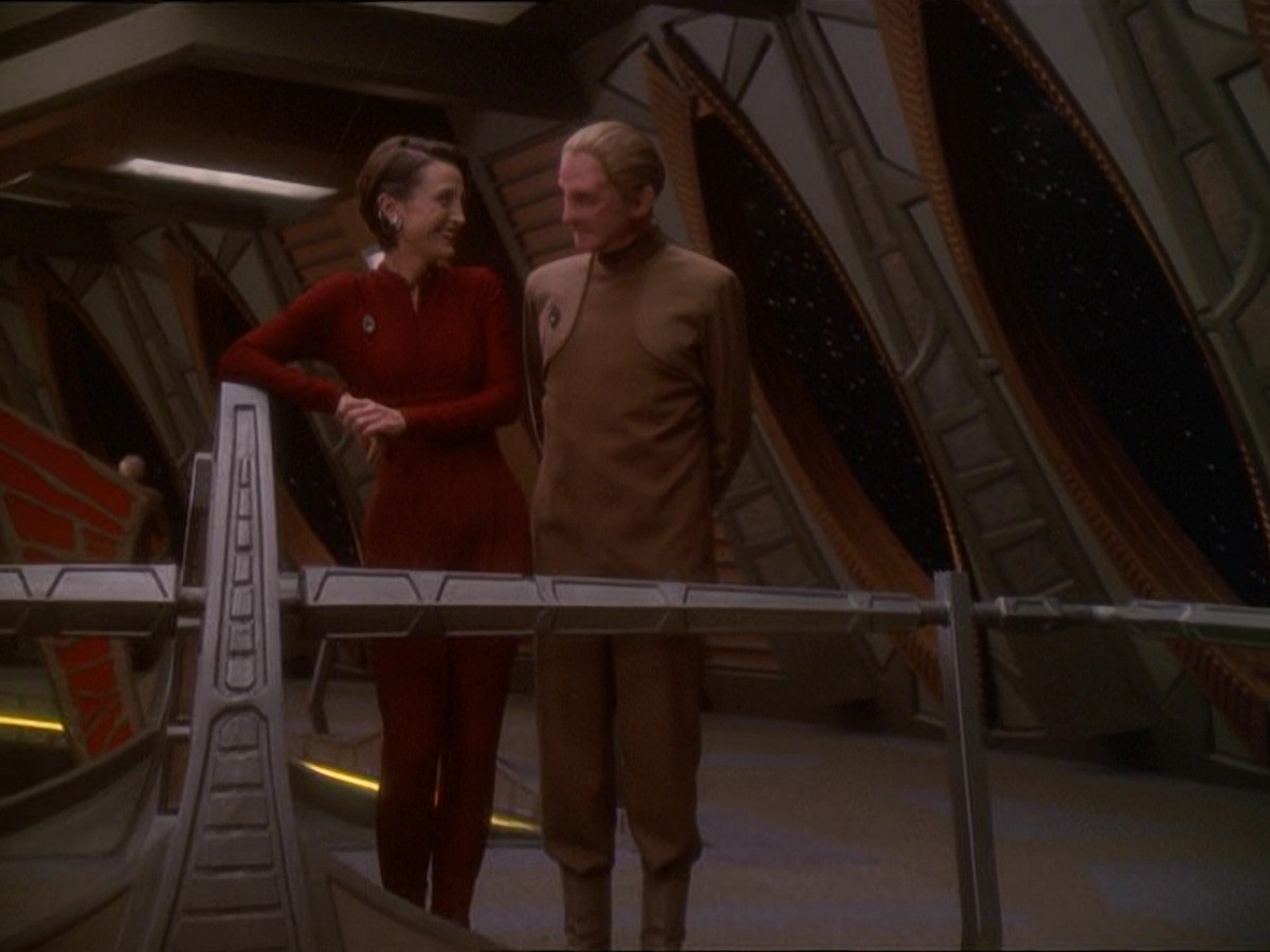 extant_StarTrek_DS9_7x01-ImageInTheSand_0186.jpg