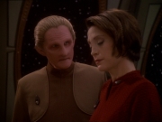 extant_StarTrek_DS9_7x01-ImageInTheSand_0271.jpg