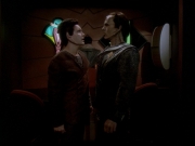 Filename=extant_StarTrek_DS9_7x01-ImageInTheSand_3578.jpg
Filesize=122KiB
Dimensions=1200x900
Date added=Jan 17, 2020 extant_StarTrek_DS9_7x01-ImageInTheSand_3578.jpg