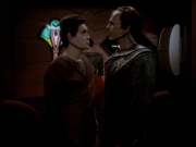 Filename=extant_StarTrek_DS9_7x01-ImageInTheSand_3586.jpg
Filesize=130KiB
Dimensions=1200x900
Date added=Jan 17, 2020 extant_StarTrek_DS9_7x01-ImageInTheSand_3586.jpg