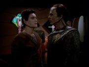 Filename=extant_StarTrek_DS9_7x01-ImageInTheSand_3591.jpg
Filesize=146KiB
Dimensions=1200x900
Date added=Jan 17, 2020 extant_StarTrek_DS9_7x01-ImageInTheSand_3591.jpg