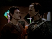Filename=extant_StarTrek_DS9_7x01-ImageInTheSand_3595.jpg
Filesize=155KiB
Dimensions=1200x900
Date added=Jan 17, 2020 extant_StarTrek_DS9_7x01-ImageInTheSand_3595.jpg