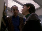 extant_StarTrek_DS9_7x02-ShadowsAndSymbols_0787.jpg