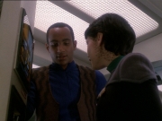 extant_StarTrek_DS9_7x02-ShadowsAndSymbols_0798.jpg