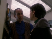 extant_StarTrek_DS9_7x02-ShadowsAndSymbols_0806.jpg