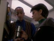 extant_StarTrek_DS9_7x02-ShadowsAndSymbols_0845.jpg