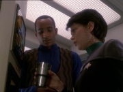 extant_StarTrek_DS9_7x02-ShadowsAndSymbols_0847.jpg