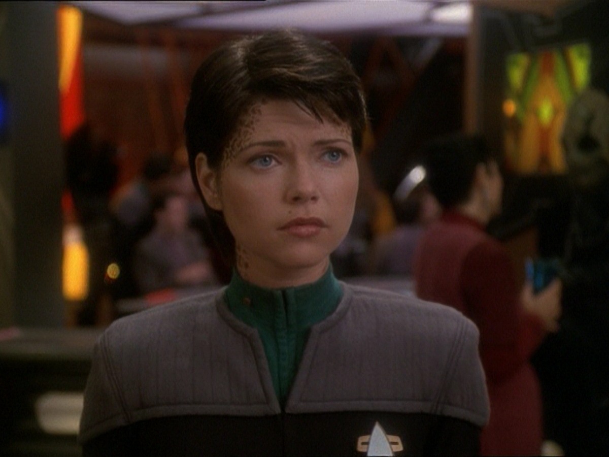 extant_StarTrek_DS9_7x03-Afterimage_0081.jpg