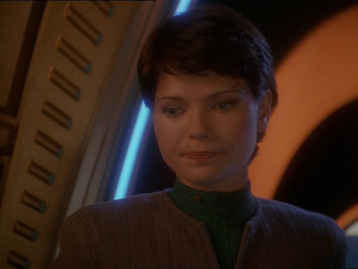 extant_StarTrek_DS9_7x03-Afterimage_0196.jpg