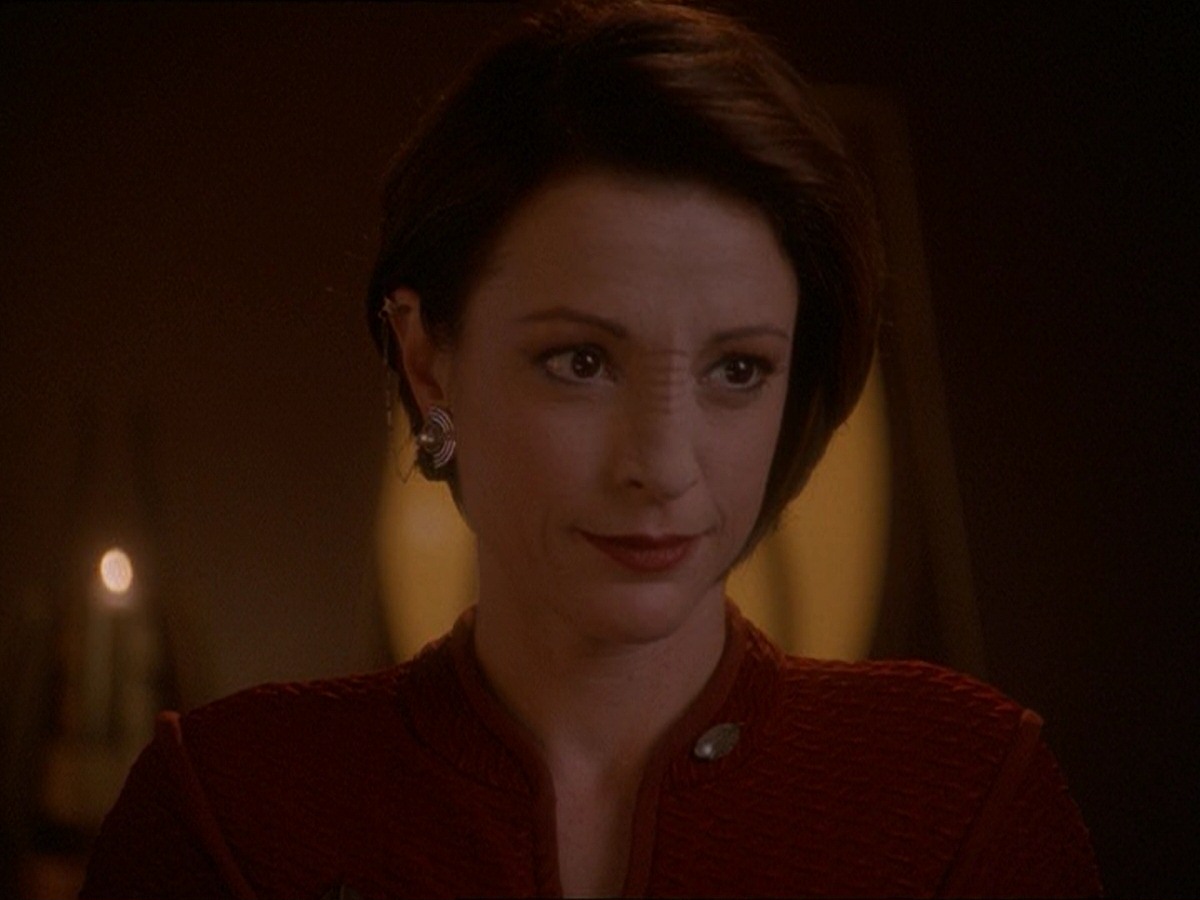extant_StarTrek_DS9_7x03-Afterimage_0198.jpg