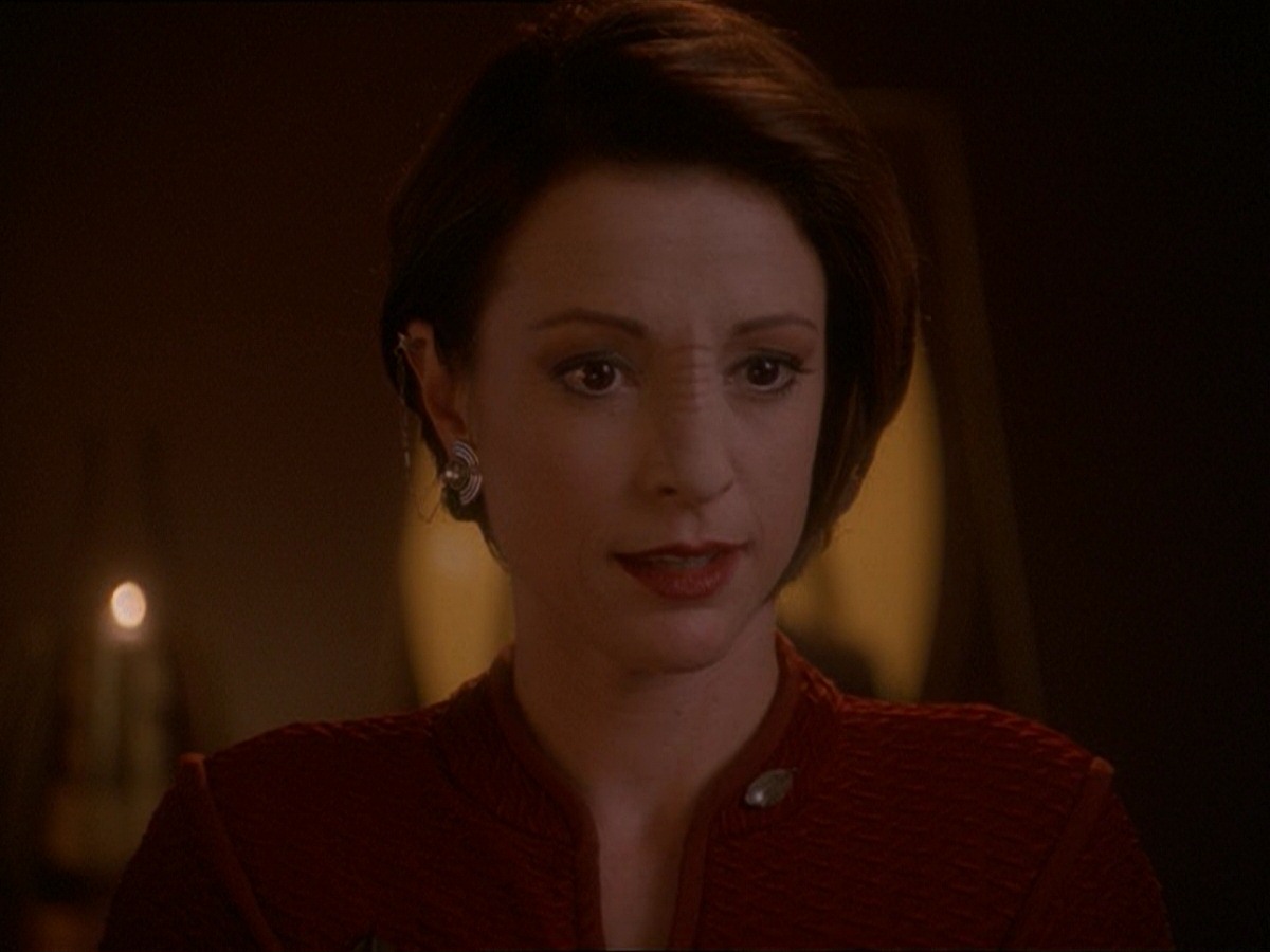 extant_StarTrek_DS9_7x03-Afterimage_0205.jpg