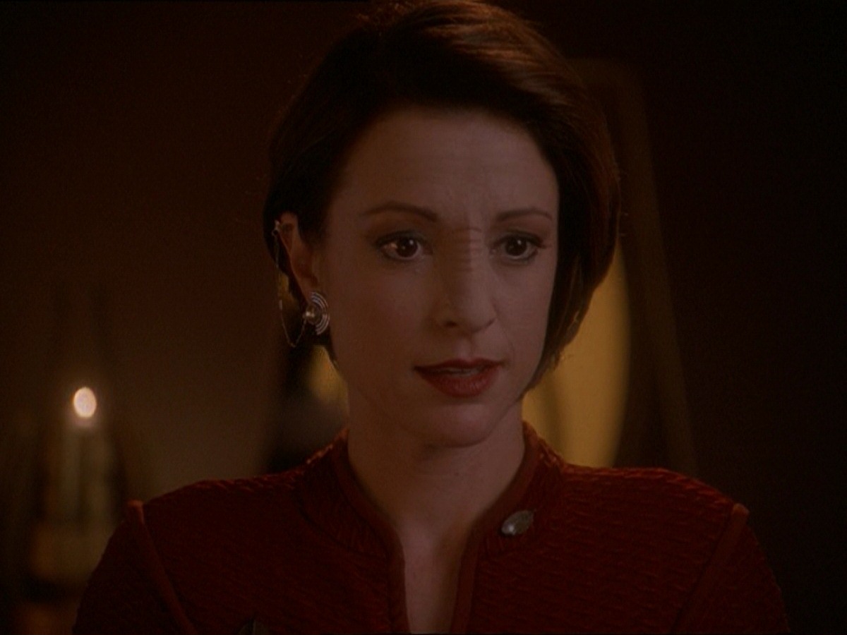extant_StarTrek_DS9_7x03-Afterimage_0206.jpg