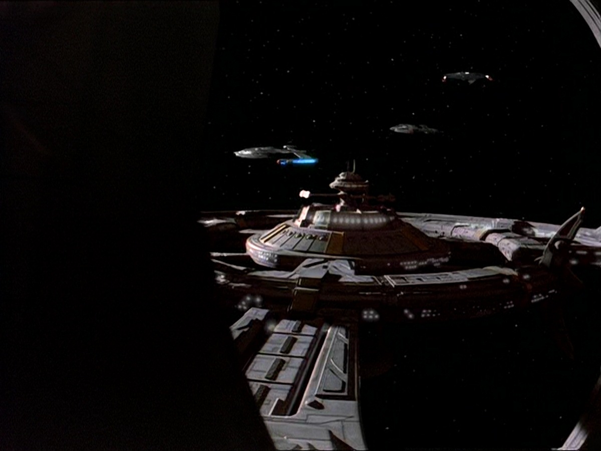 extant_StarTrek_DS9_7x03-Afterimage_0210.jpg