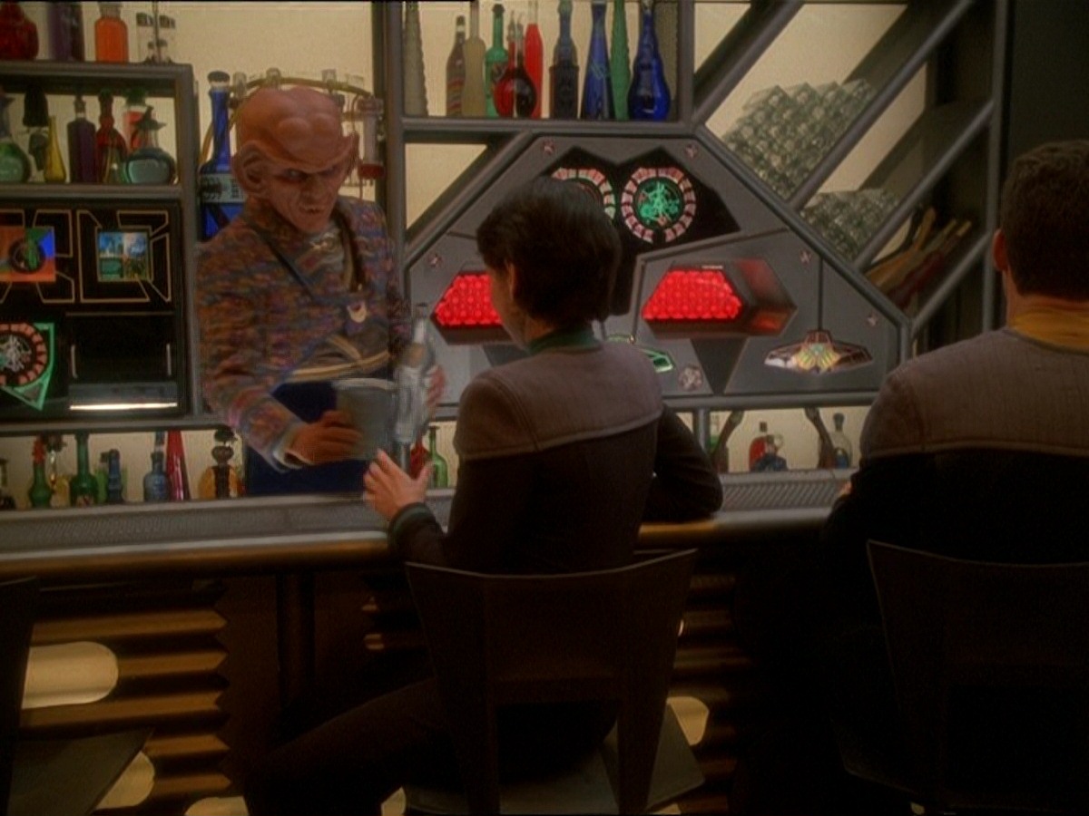 extant_StarTrek_DS9_7x03-Afterimage_0217.jpg