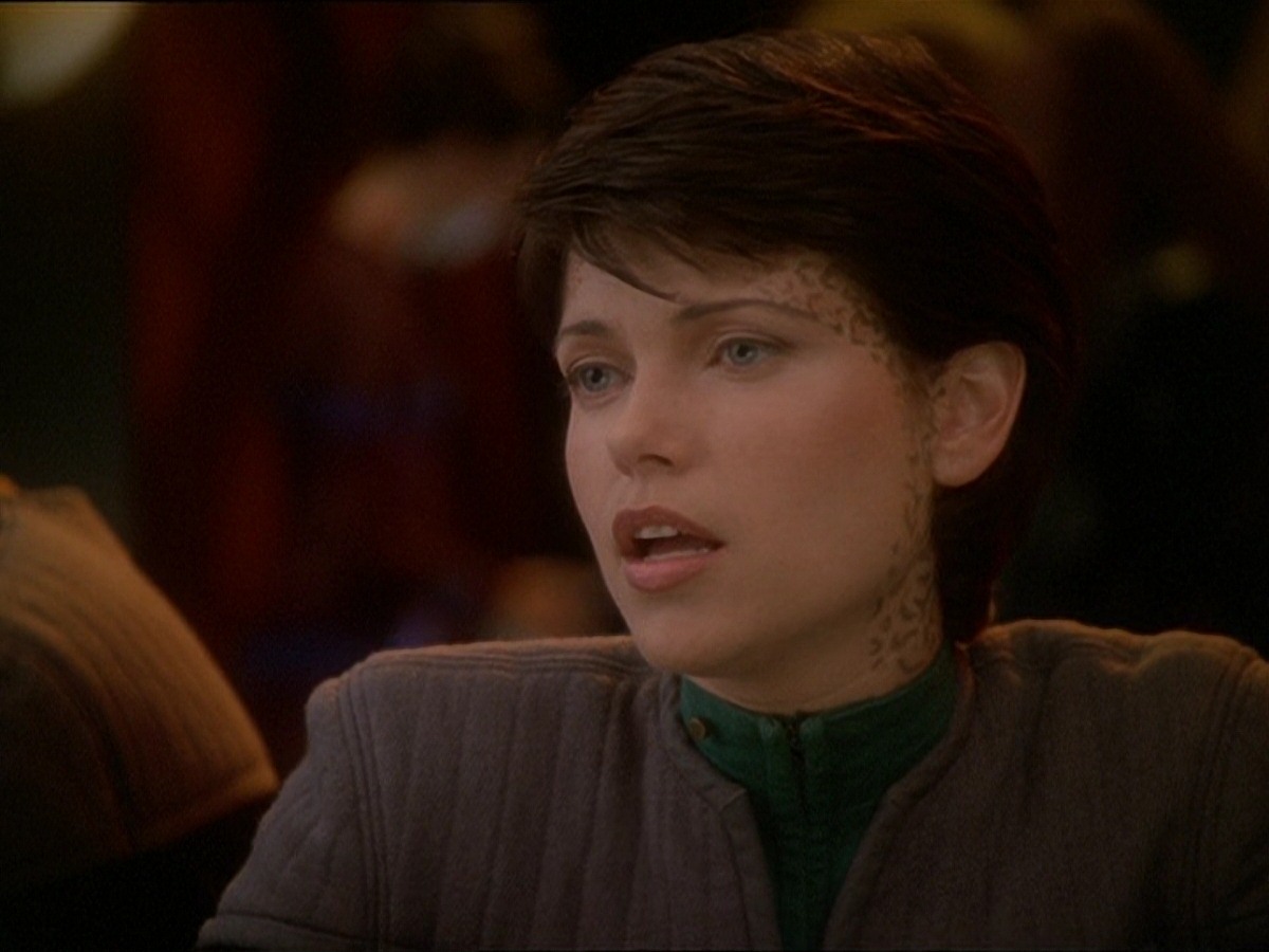 extant_StarTrek_DS9_7x03-Afterimage_0299.jpg