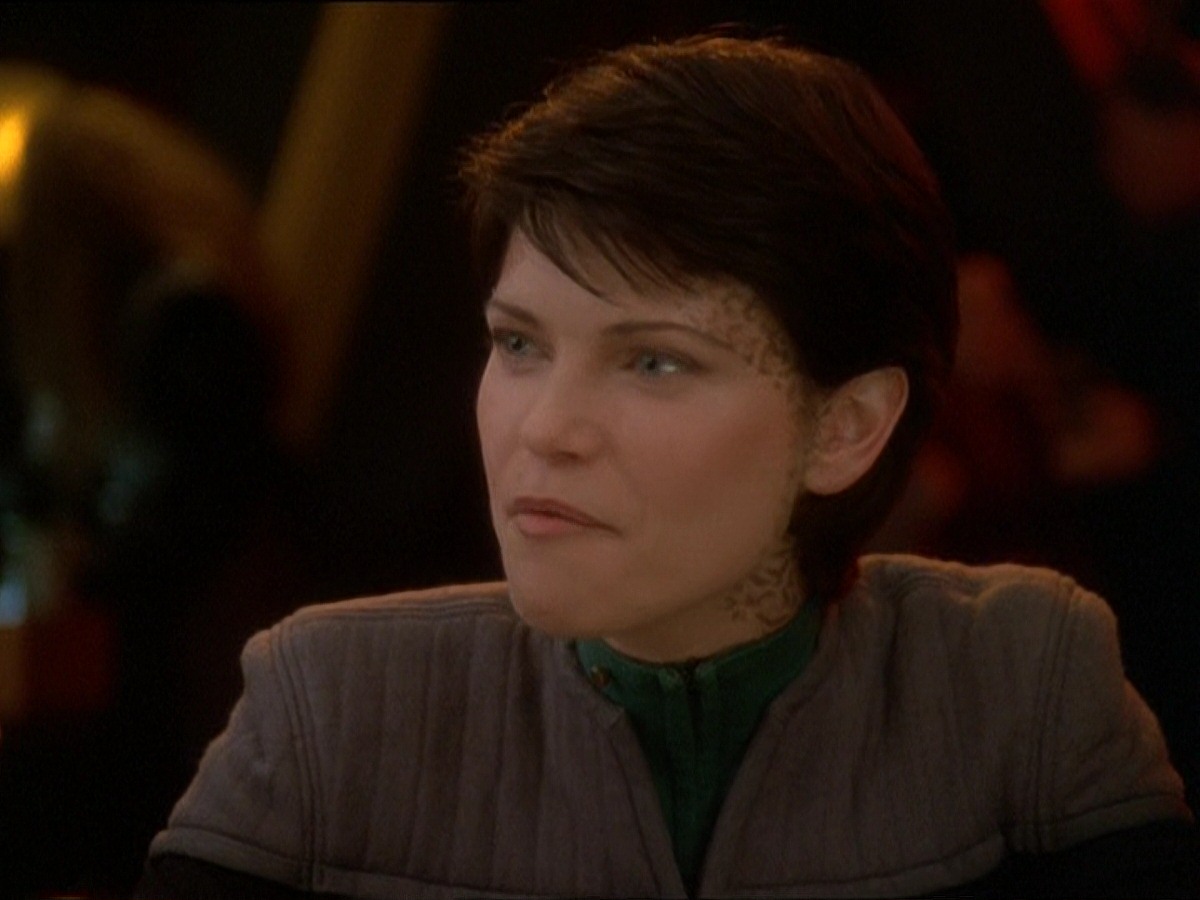 extant_StarTrek_DS9_7x03-Afterimage_0345.jpg