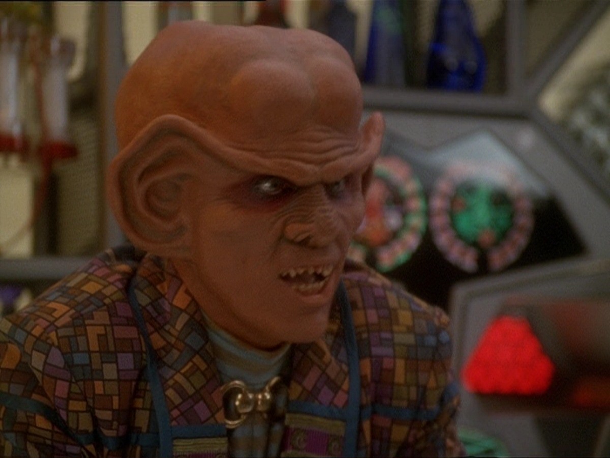 extant_StarTrek_DS9_7x03-Afterimage_0348.jpg