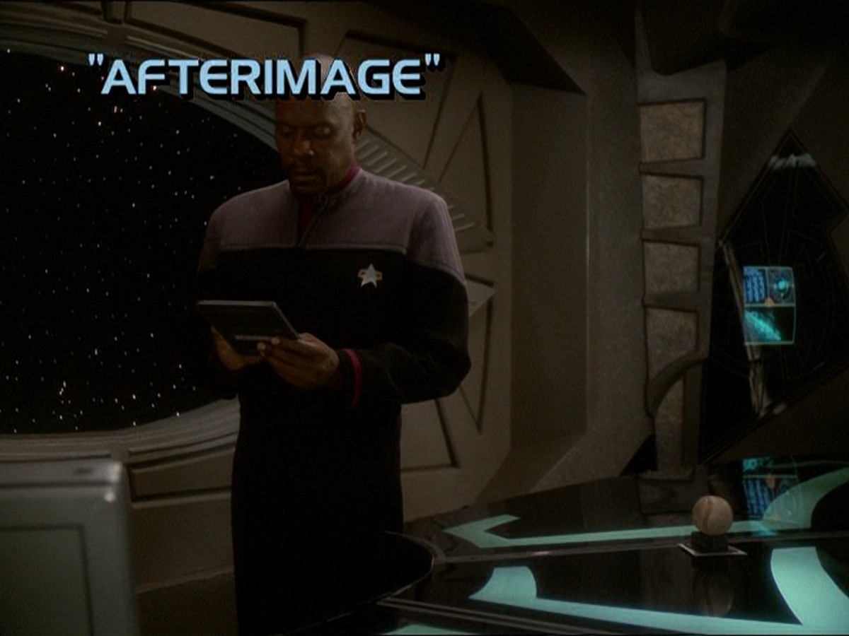 extant_StarTrek_DS9_7x03-Afterimage_0555.jpg
