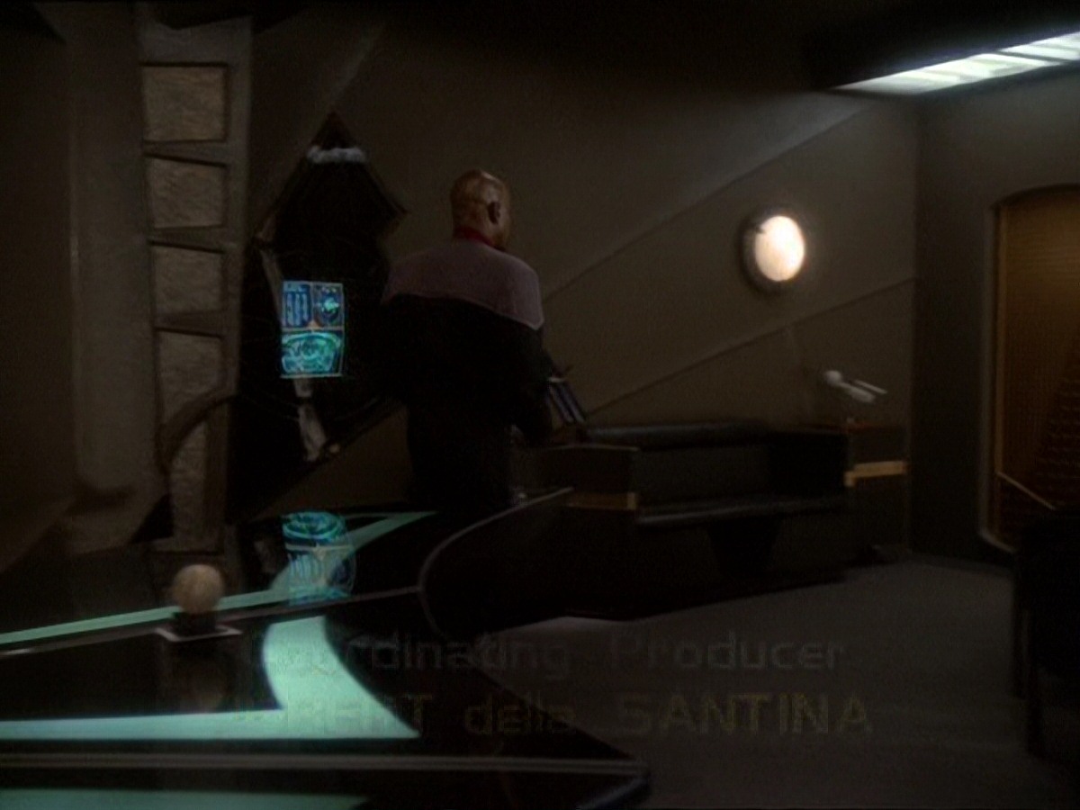 extant_StarTrek_DS9_7x03-Afterimage_0579.jpg