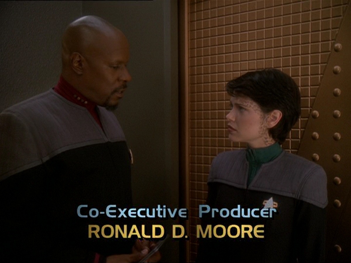 extant_StarTrek_DS9_7x03-Afterimage_0627.jpg
