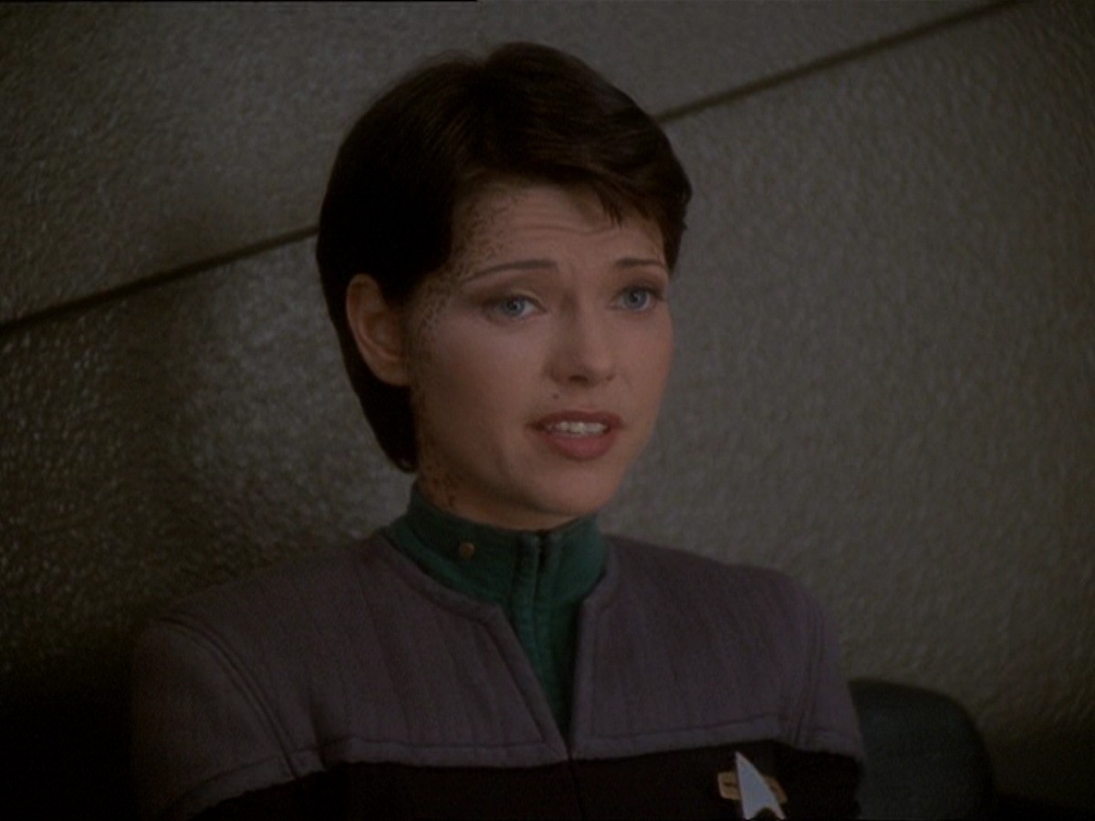 extant_StarTrek_DS9_7x03-Afterimage_0715.jpg