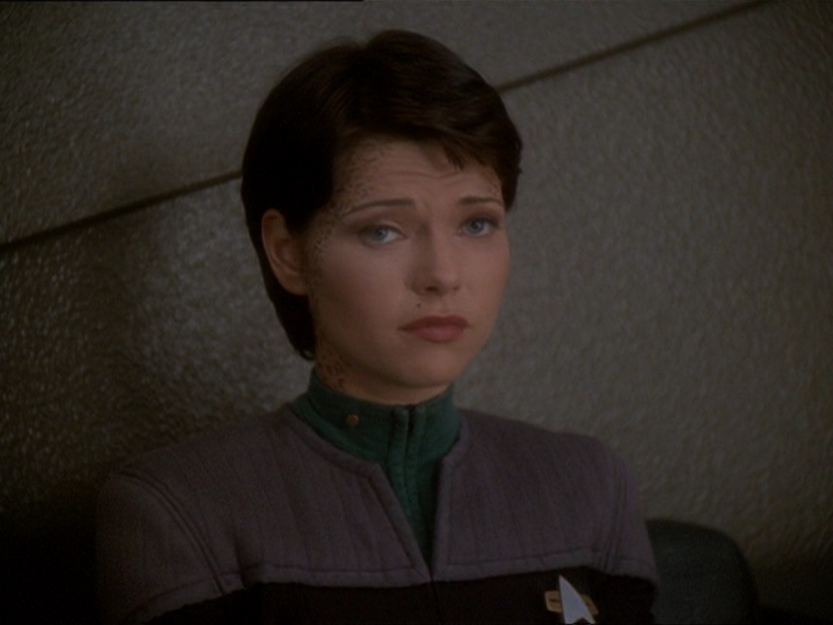 extant_StarTrek_DS9_7x03-Afterimage_0717.jpg