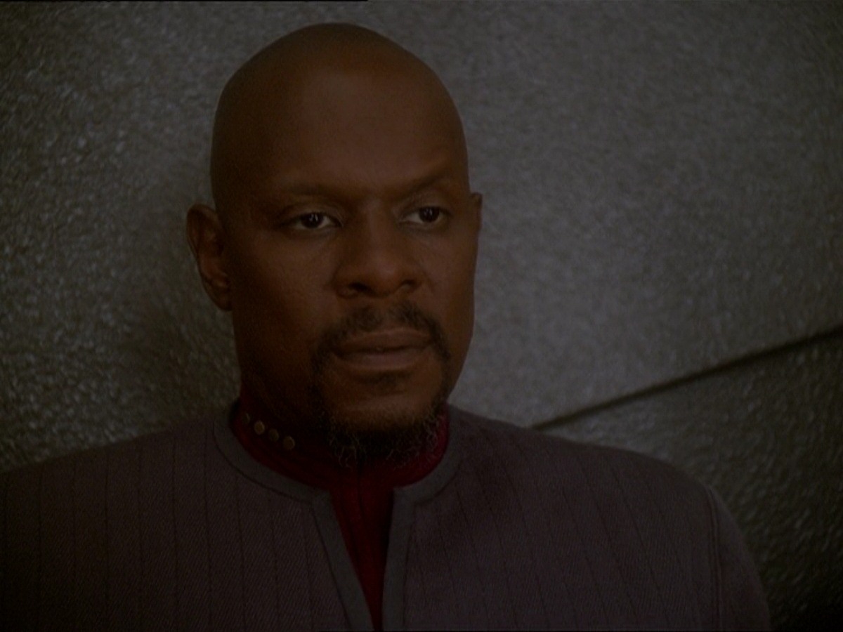 extant_StarTrek_DS9_7x03-Afterimage_0724.jpg