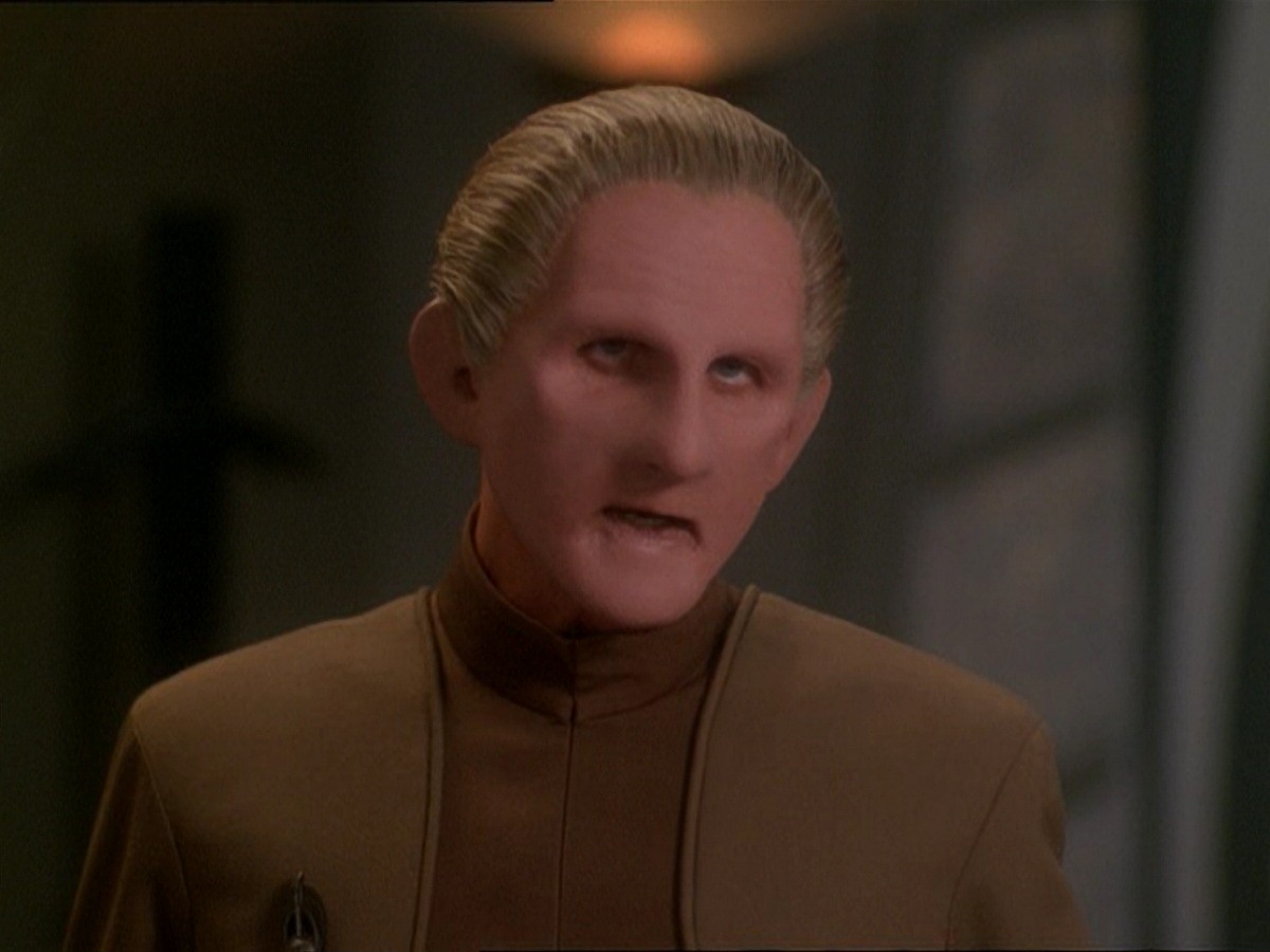 extant_StarTrek_DS9_7x03-Afterimage_0906.jpg