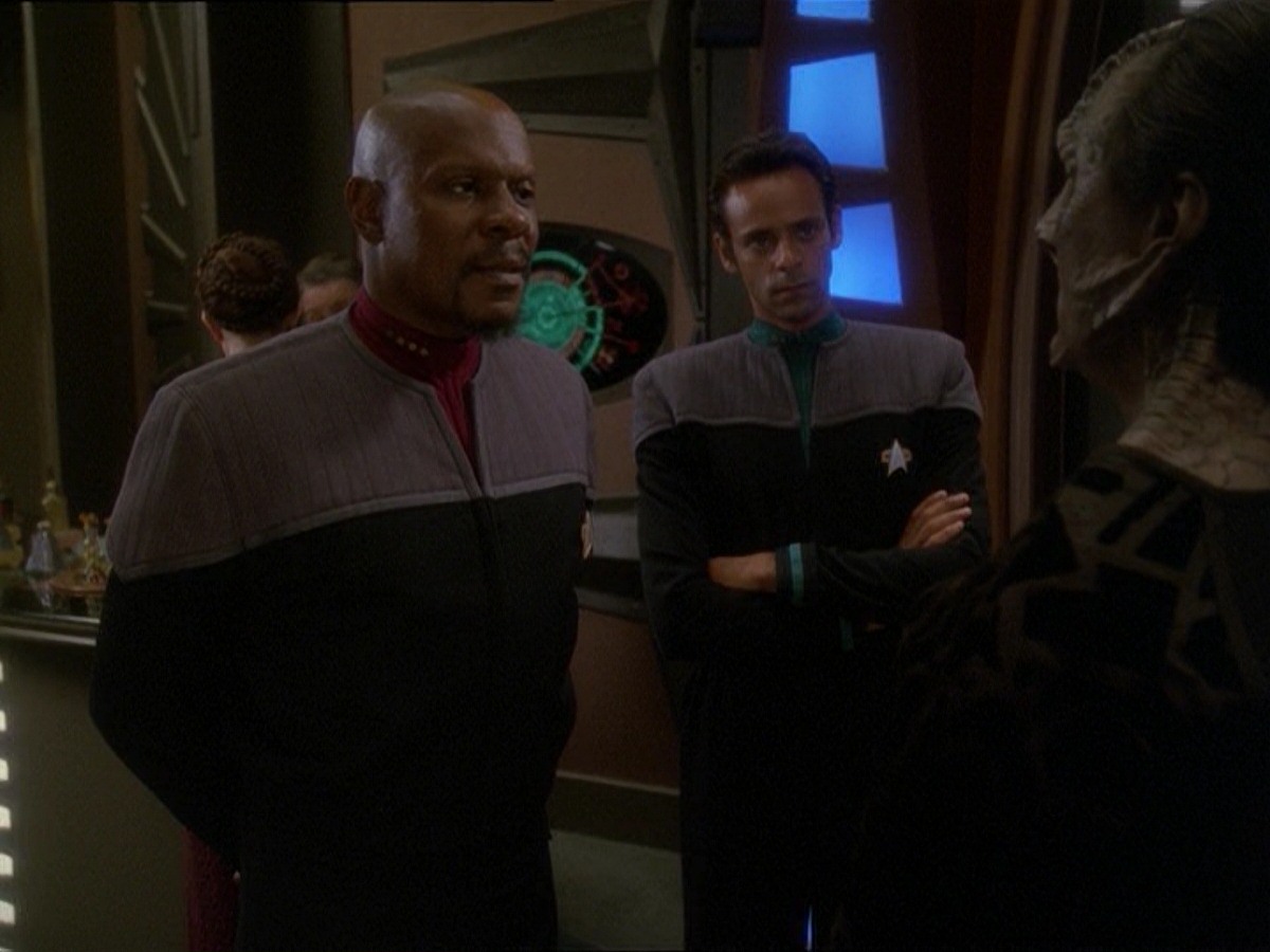 extant_StarTrek_DS9_7x03-Afterimage_1001.jpg