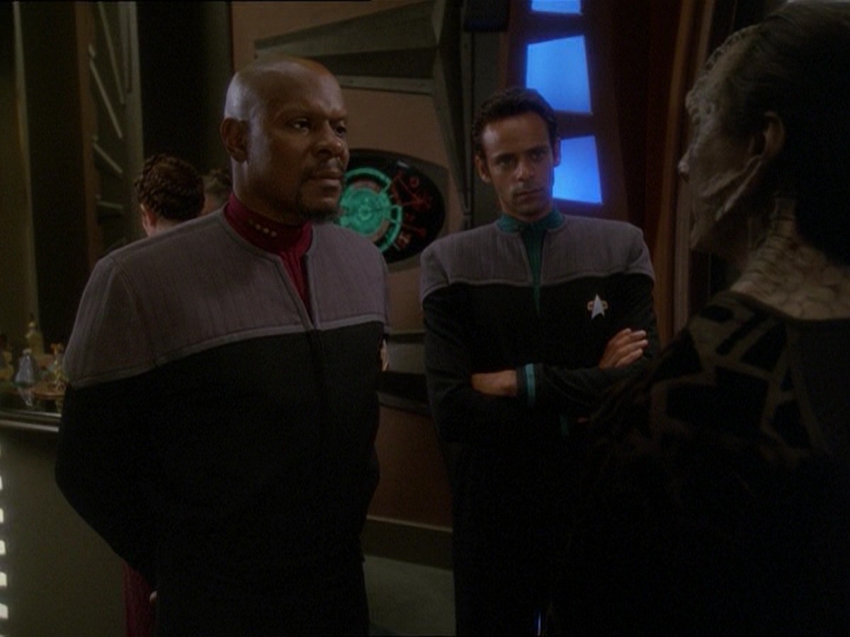 extant_StarTrek_DS9_7x03-Afterimage_1003.jpg