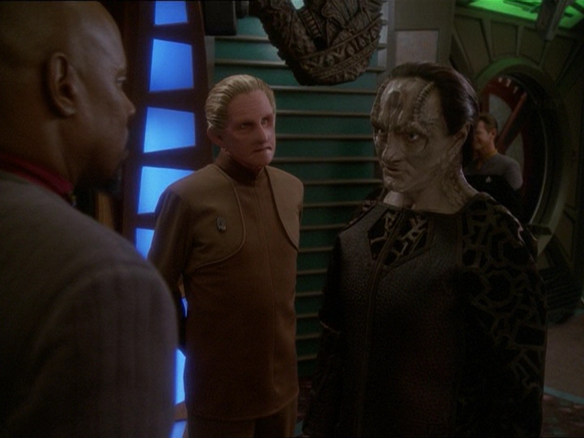 extant_StarTrek_DS9_7x03-Afterimage_1011.jpg