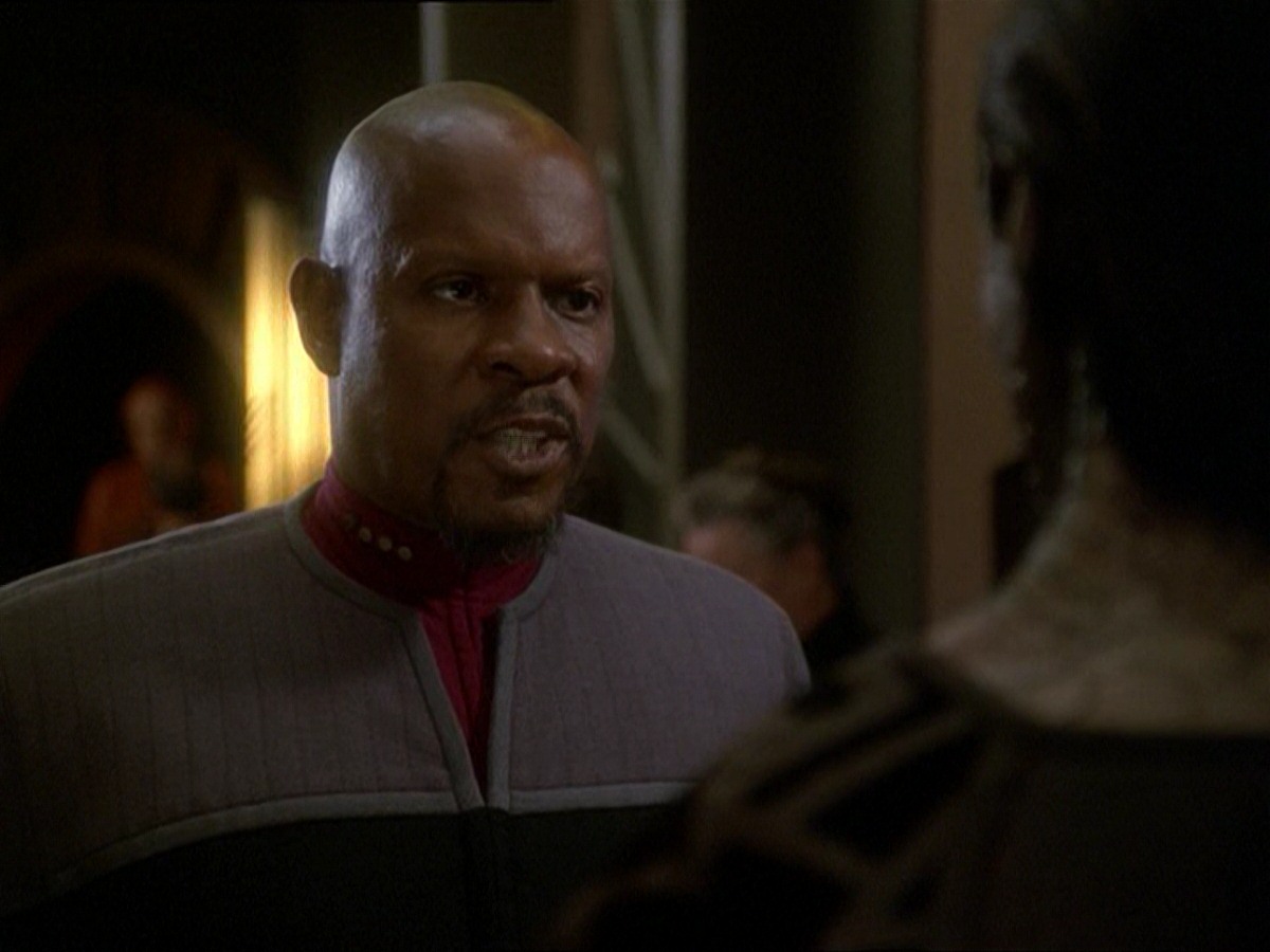 extant_StarTrek_DS9_7x03-Afterimage_1020.jpg
