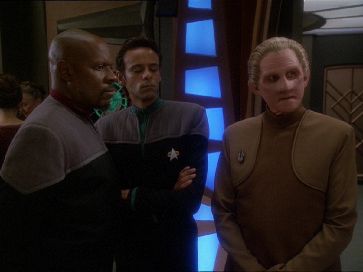 extant_StarTrek_DS9_7x03-Afterimage_1057.jpg