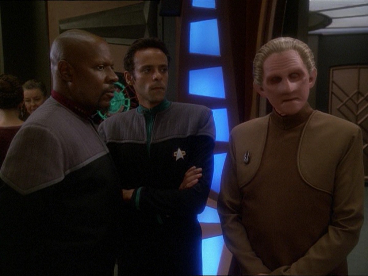 extant_StarTrek_DS9_7x03-Afterimage_1058.jpg