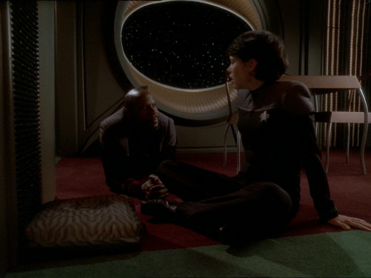 extant_StarTrek_DS9_7x03-Afterimage_1125.jpg