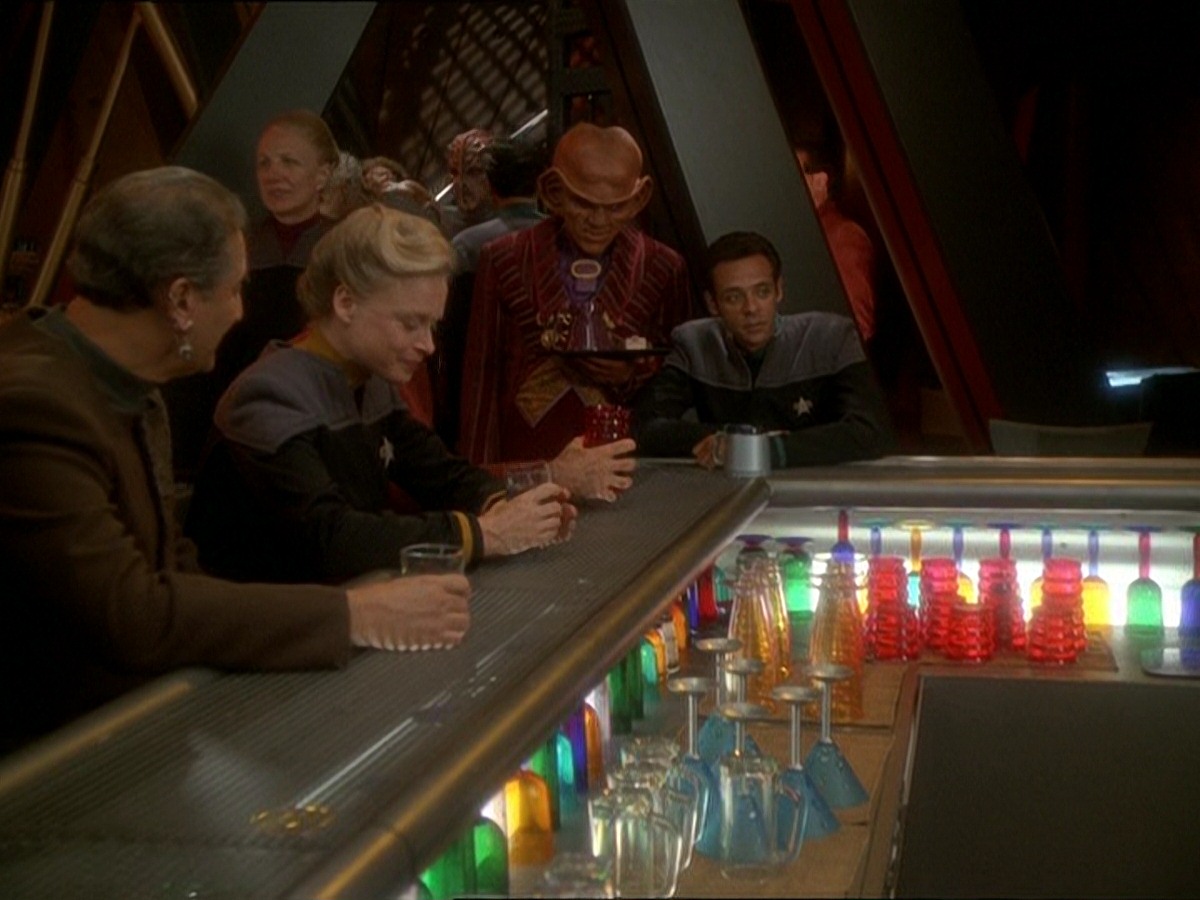 extant_StarTrek_DS9_7x03-Afterimage_1177.jpg