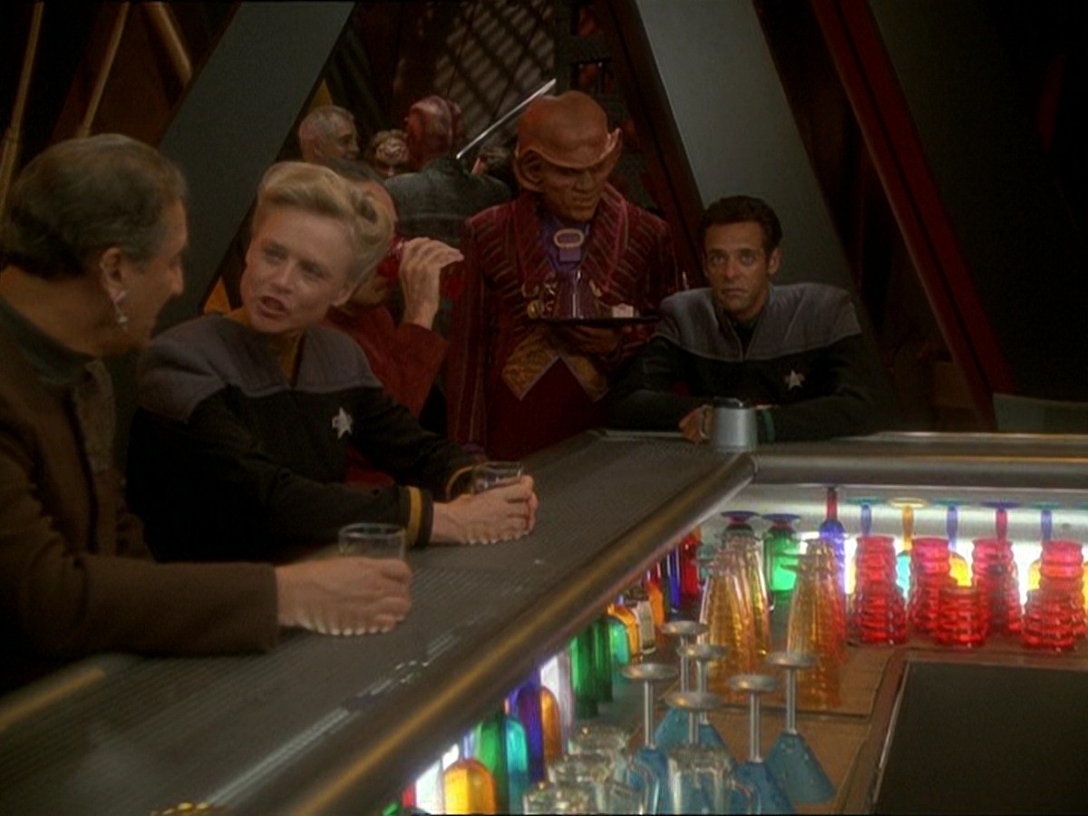 extant_StarTrek_DS9_7x03-Afterimage_1181.jpg