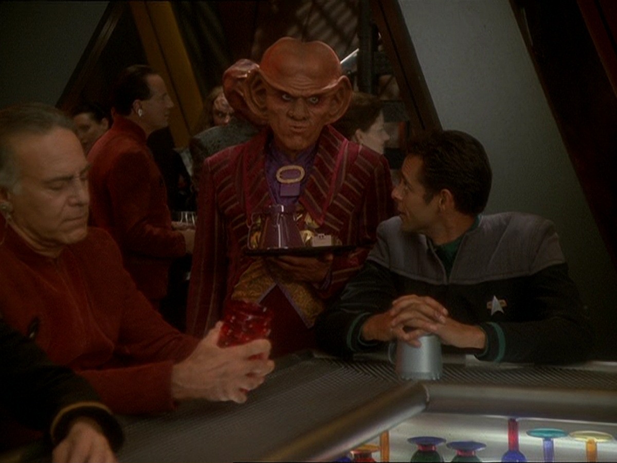 extant_StarTrek_DS9_7x03-Afterimage_1204.jpg