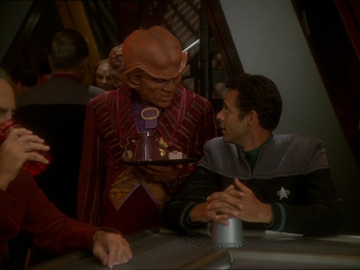 extant_StarTrek_DS9_7x03-Afterimage_1210.jpg